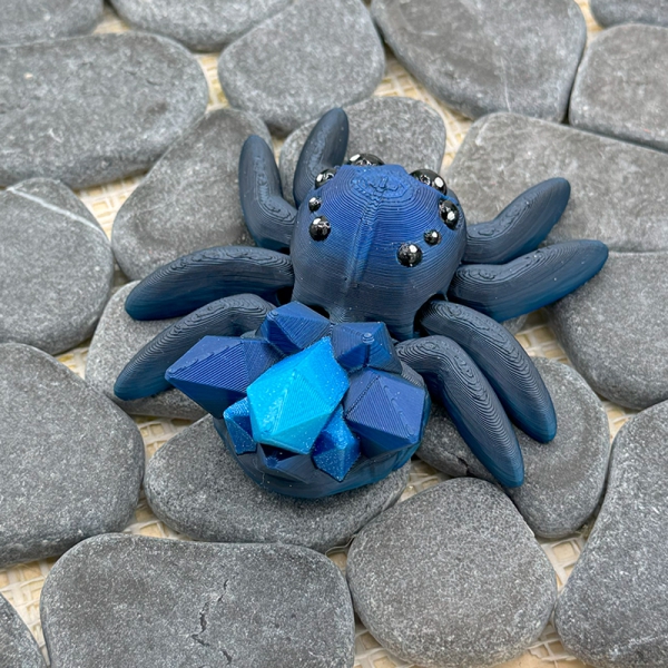 Kristallspinne – Saphir